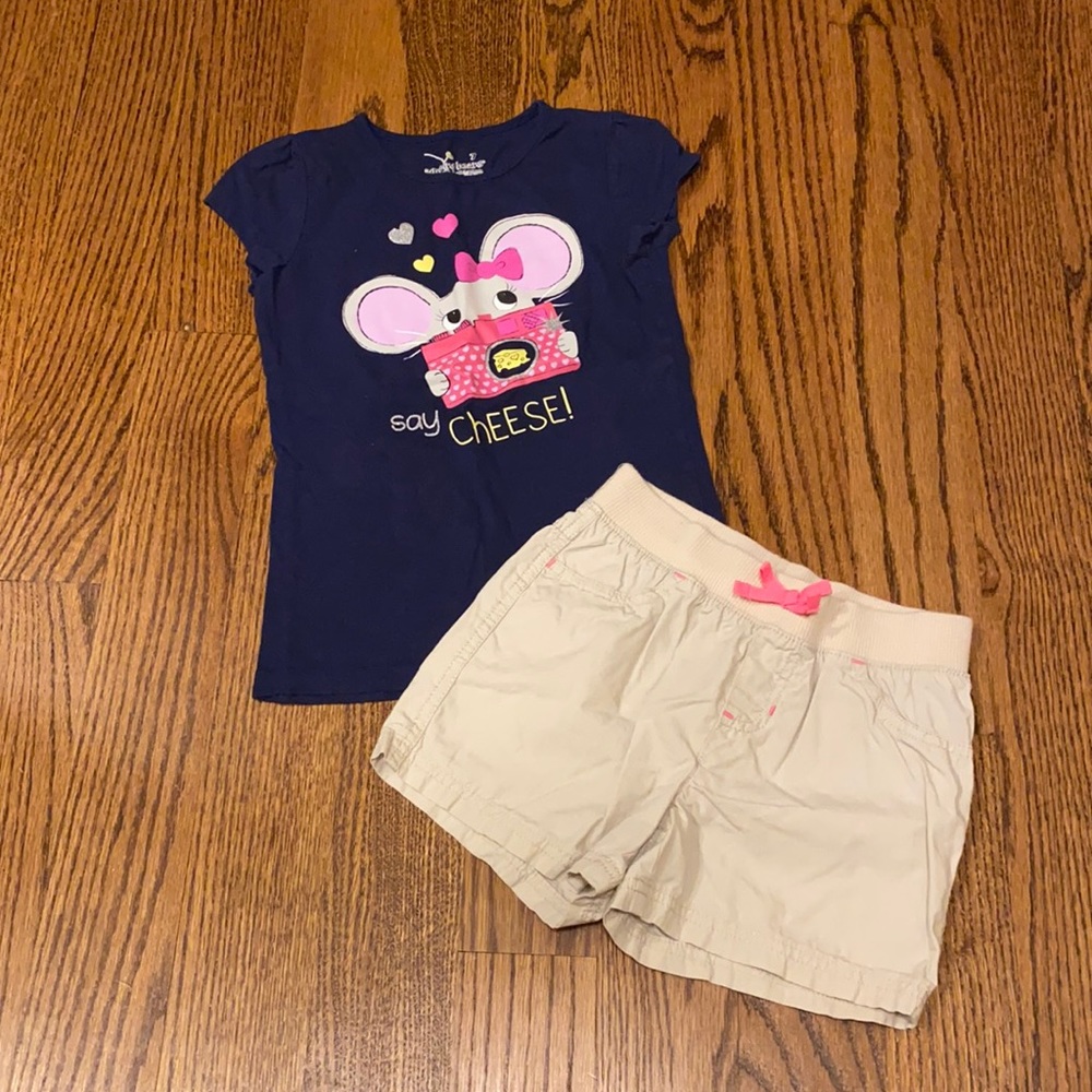 Jumping Beans girls outfit in size 7.